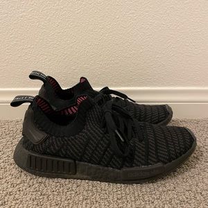 adidas NMD R1 STLT Triple Black